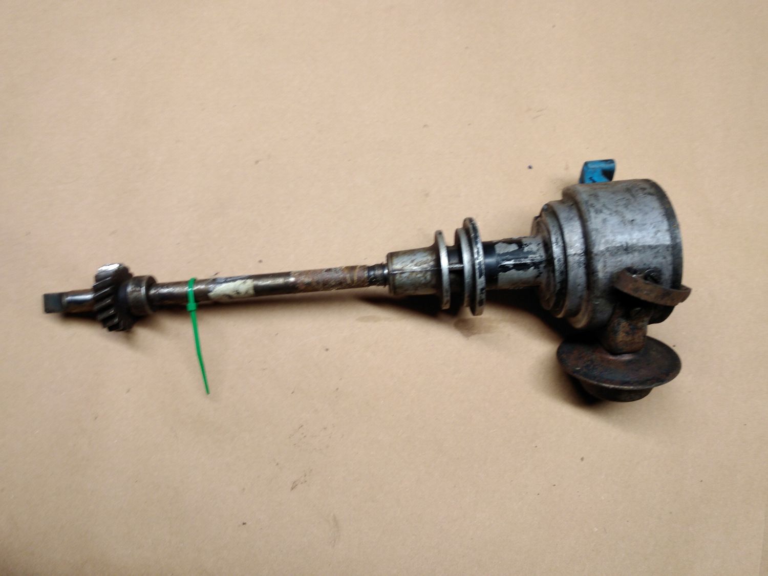 DISTRIBUTOR Monza 30E Srs 2 Senator A Srs 2 Bosch 0280320001