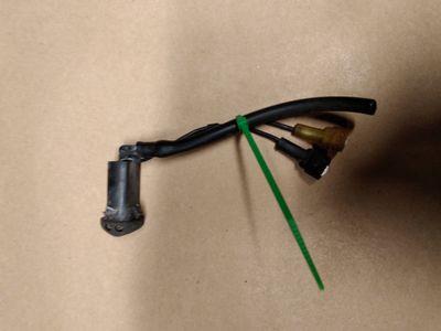 WINDSCREEN WASH JET NOZZLE heated Senator B Carlton Lotus Carlton GM 90247691