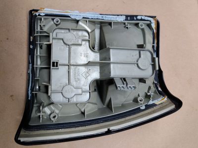 LAMP LIGHT REAR Left Outer Senator B 3.0 24v C30SE 1990 - 94 GM 90350717 #2
