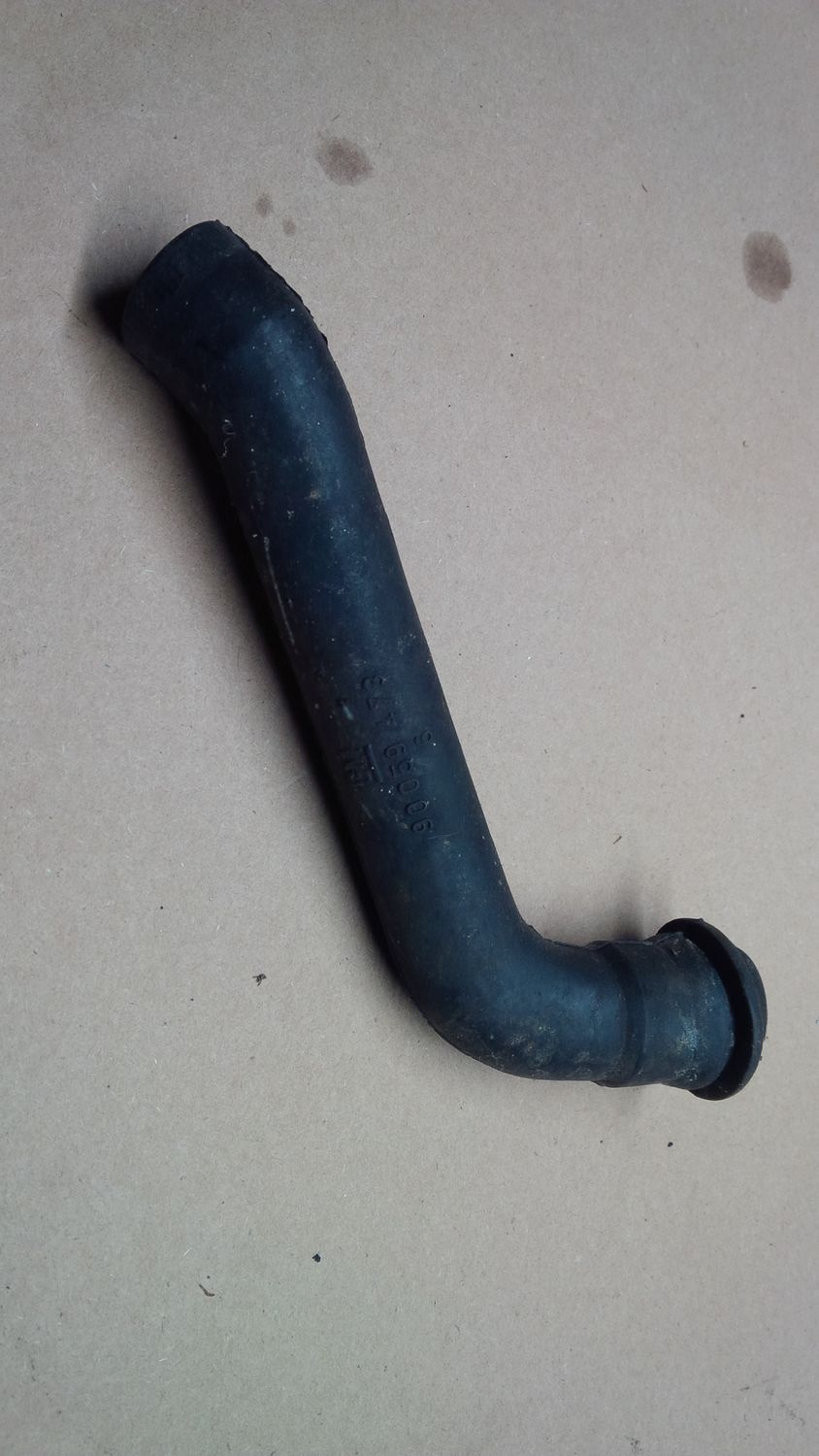 Hose, drain for air con Monza Senator A