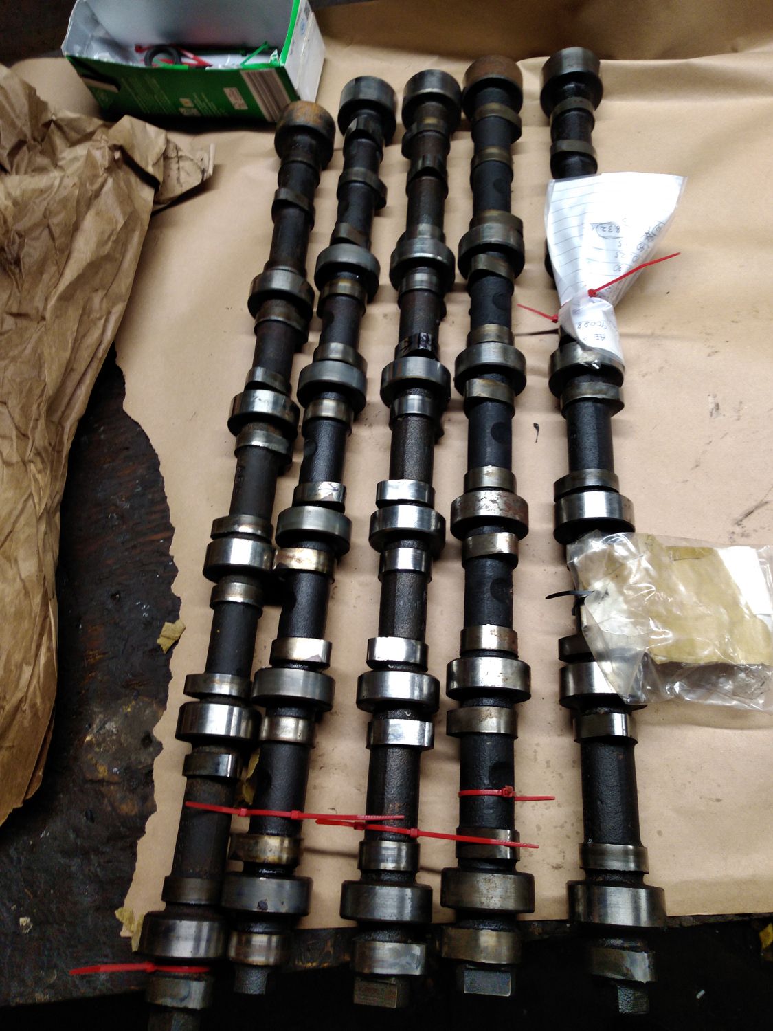 CAMSHAFT (ONE) 3.0E 2.8H 12v Senator Monza Royale 90090581 ident K FOR REGRIND