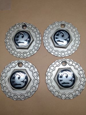 WHEEL CENTRE CAPS Vauxhall Senator B Carlton  Cavalier Mk3  round griffin emblem Set of 4 + 1 spare