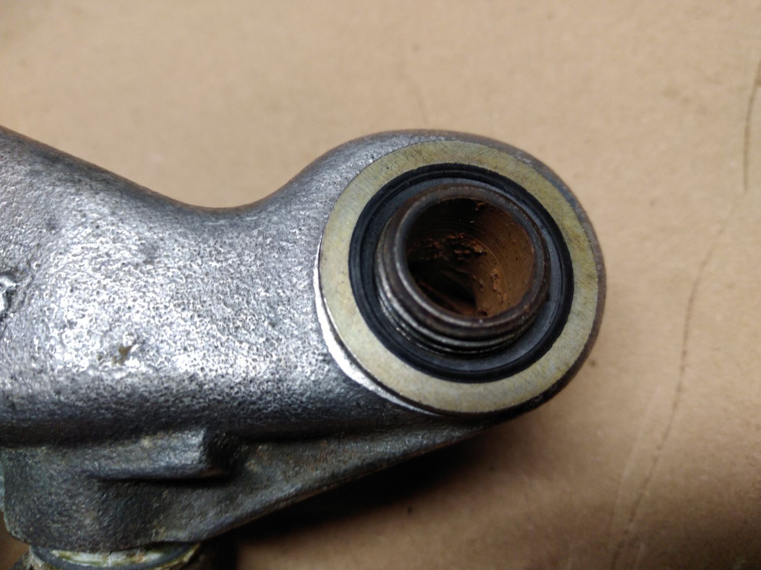 COOLANT BRIDGE HOUSING Saab Vectra Omega Catera V6 X25XE X30XE GM 90412395