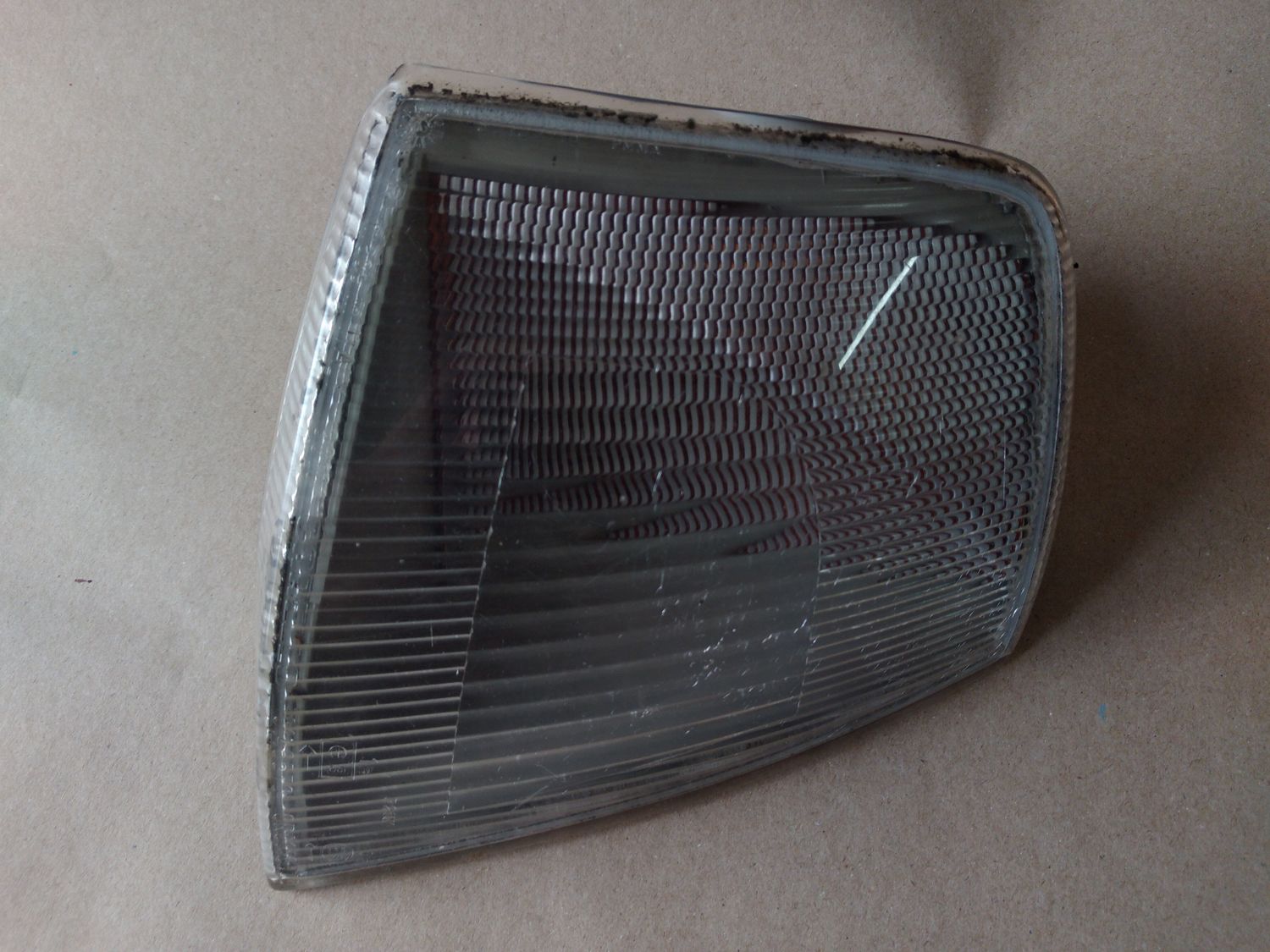 LAMP LIGHT INDICATOR Front Right Carlton Lotus Carlton Omega A Facelift