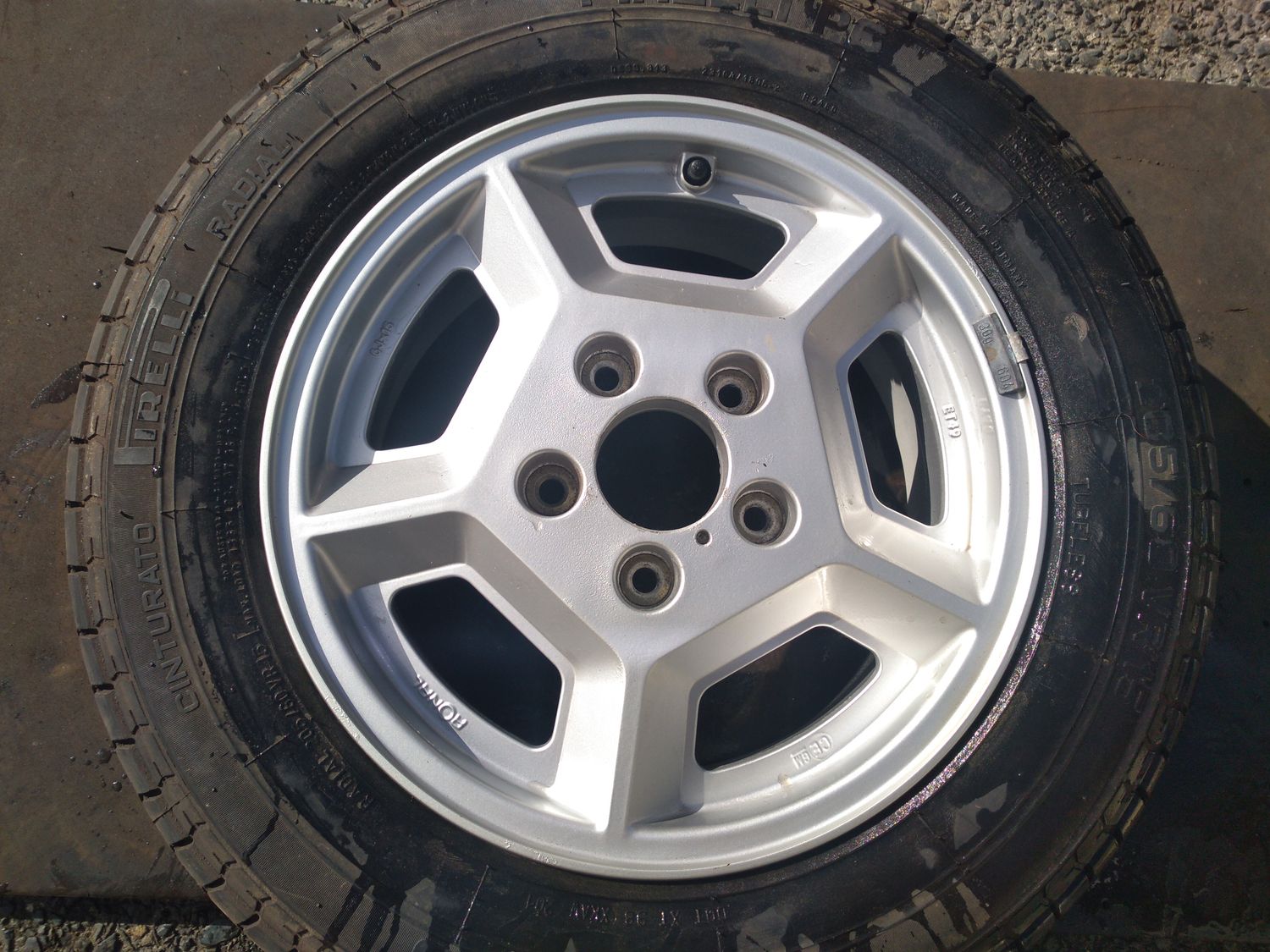 Ronal 5-spoke alloy 15" for Opel Monza A1 with Pirelli P6 205/60 VR15 unused tyre