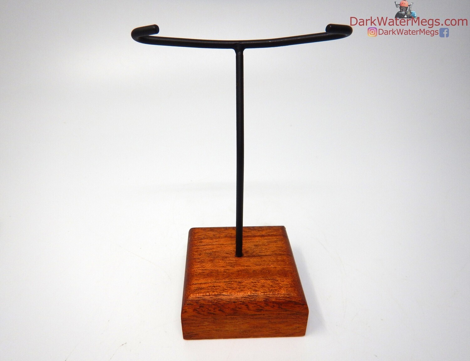 L / M  Specialty Wood stand with metal upright -40