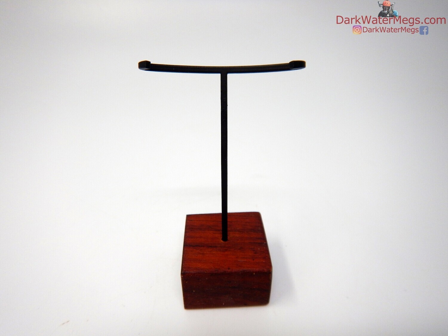 S / XS  Specialty Wood stand with metal upright -73