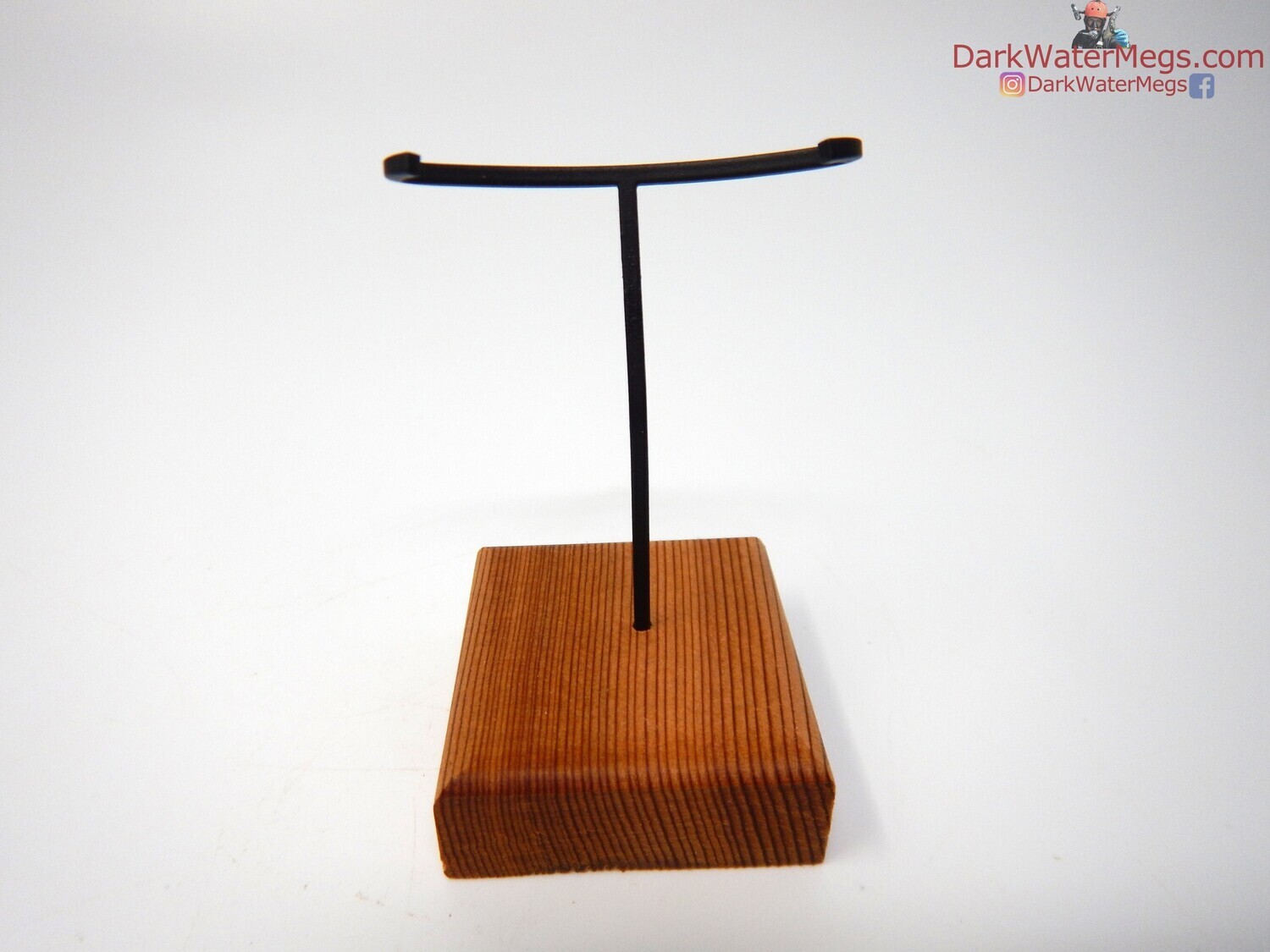 S / XS  Specialty Wood stand with metal upright -70