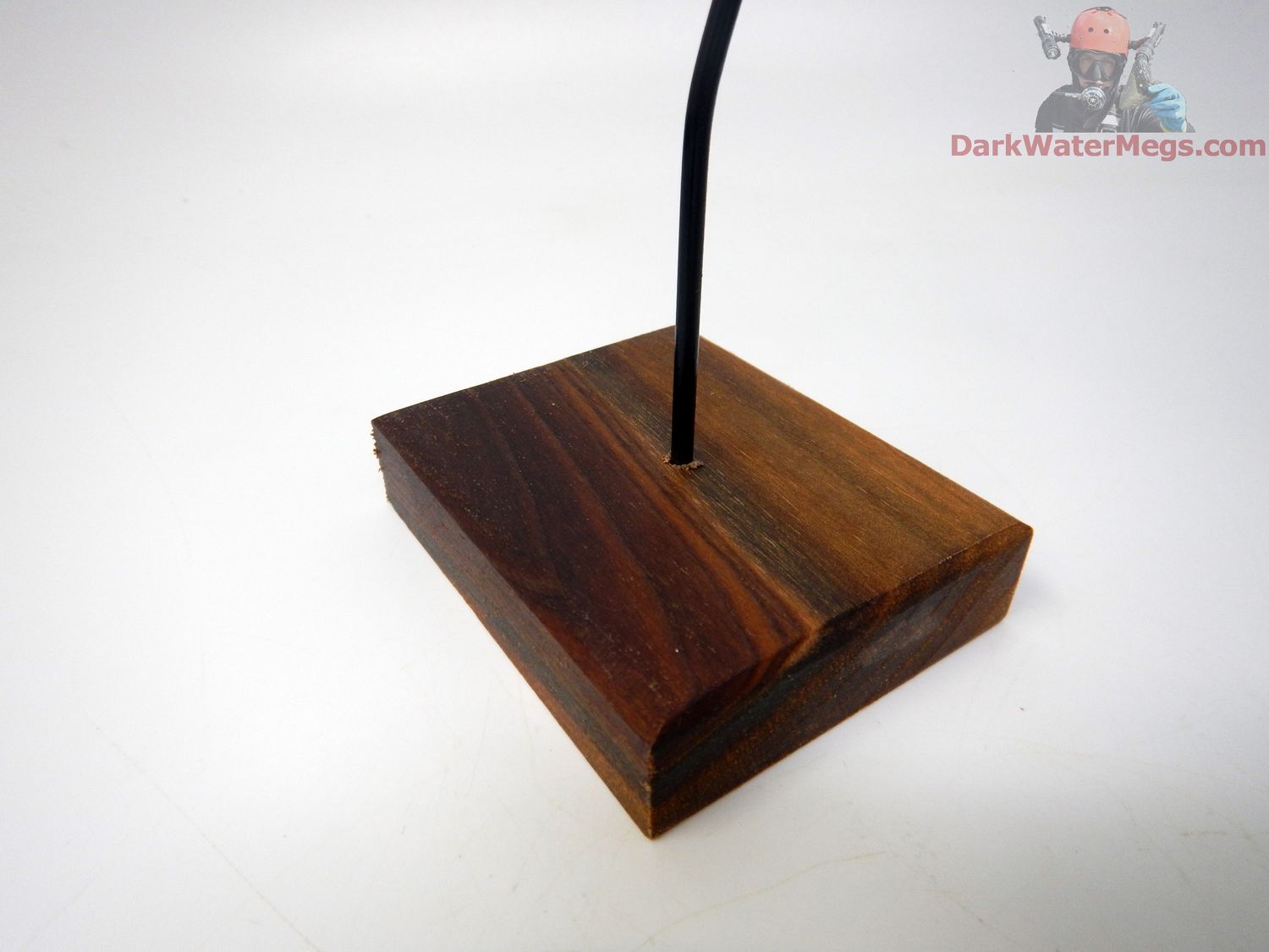 L / M  Specialty Wood stand with metal upright -C6