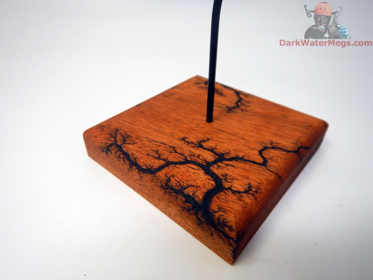 XL / L / M  Specialty Wood stand with metal upright -C10