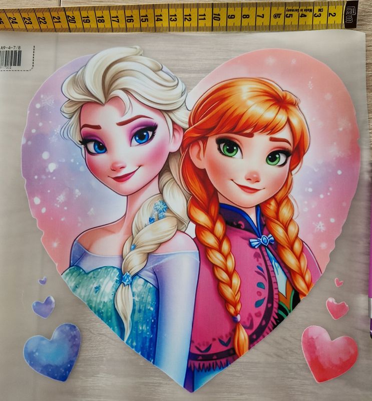 Bügelbild Elsa Anna Frozen ca 22cm hoch x 22cm breit 