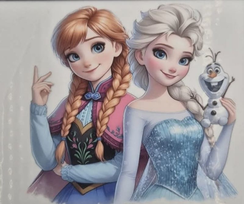 Bügelbild Anna Elsa 10x10cm Lieferung Ende Juni Bügelbild Anna Elsa 10x10cm Lieferung Ende Juni