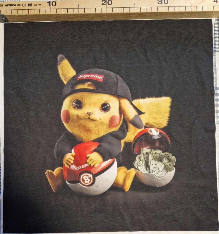 Sommersweat Pokemon Pikatschu 40cm x 40cm breit Sommersweat Pokemon Pikatschu 40cm x 40cm breit