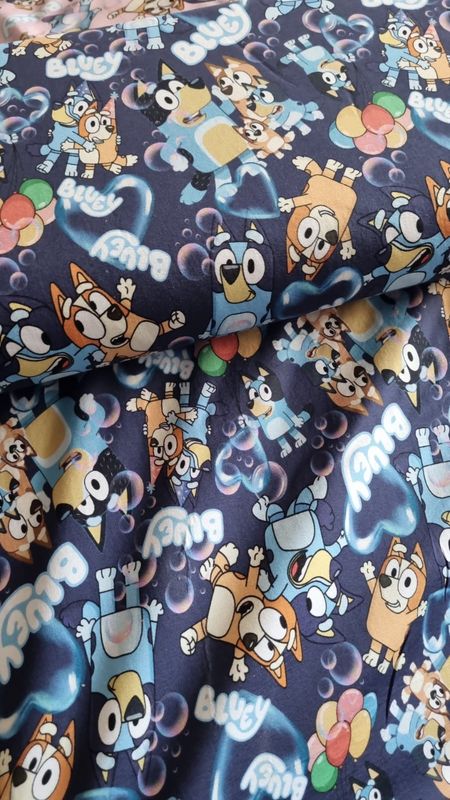 Jersey Digitaldruck Bluey blau 50cm x160cm breit Jersey Digitaldruck Bluey blau 50cm x160cm breit