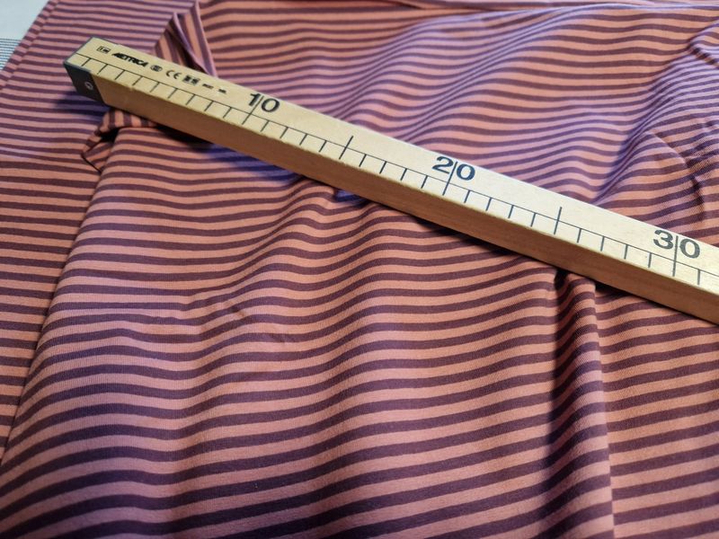 Jersey Streifen altrosa 50cm x 160cm Jersey Streifen altrosa 50cm x 160cm