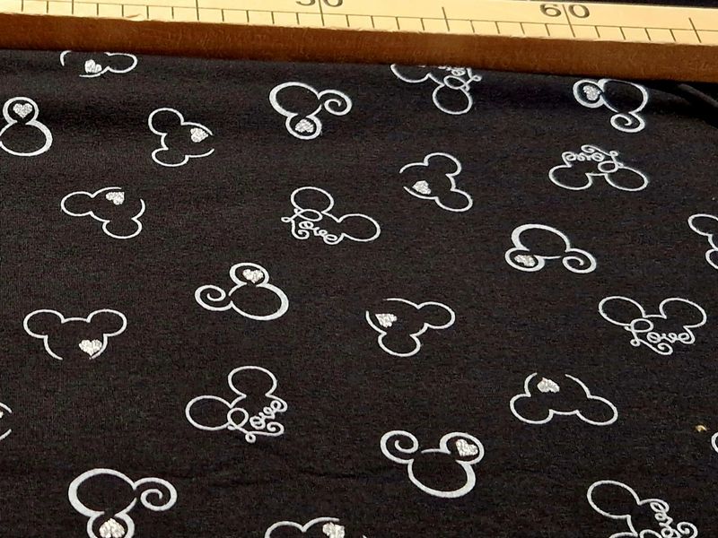 Sommersweat Maus schwarz Glitzer 50cm x 170cm breit Sommersweat Maus schwarz Glitzer 50cm x 170cm breit