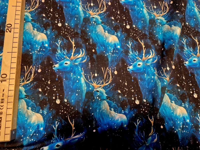 Sommersweat Hirsche blau 50cm x180cm breit Sommersweat Hirsche blau 50cm x180cm breit