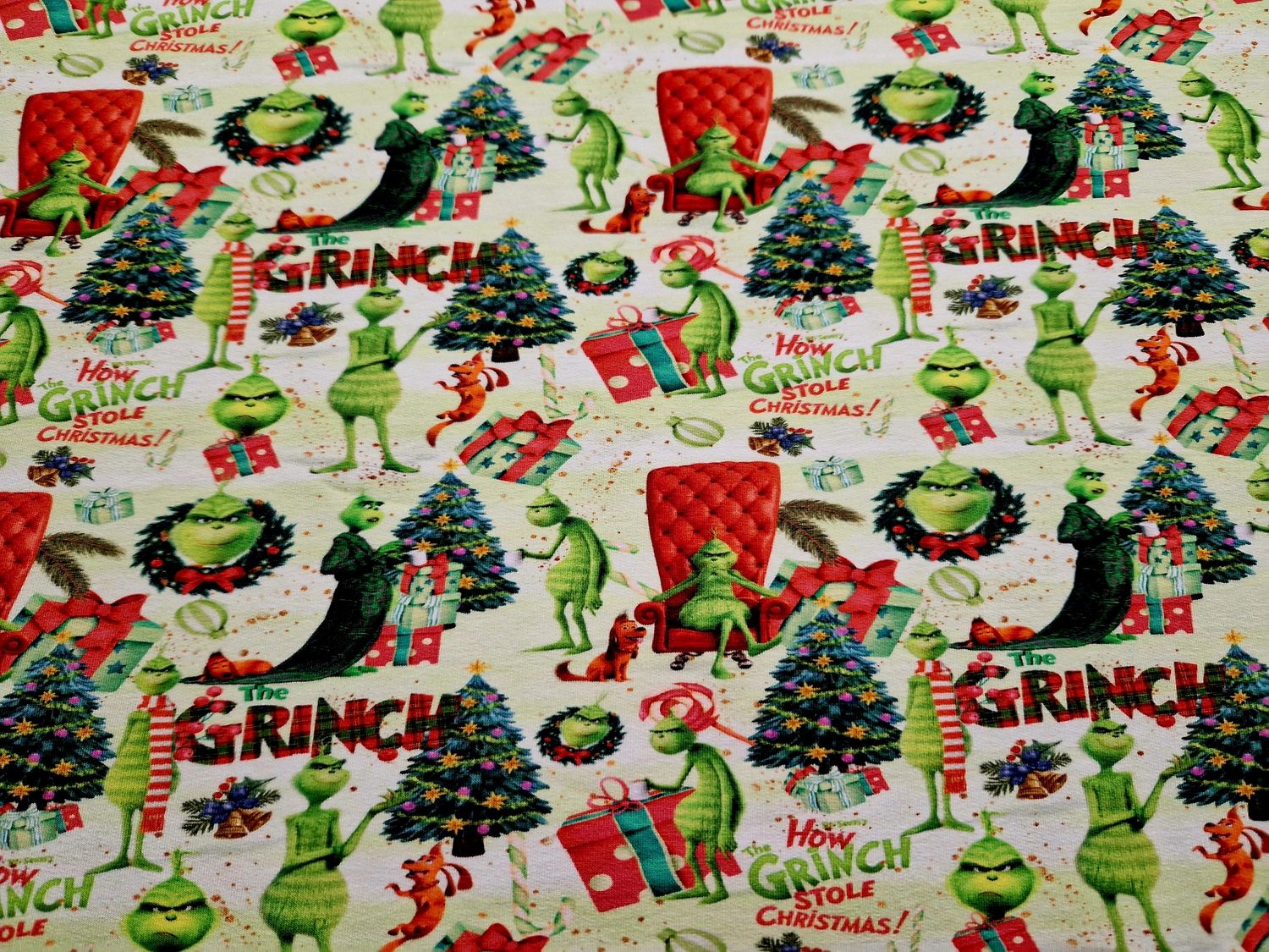 Sommersweat Grinch 50cm x 180cm breit Sommersweat Grinch 50cm x 180cm breit