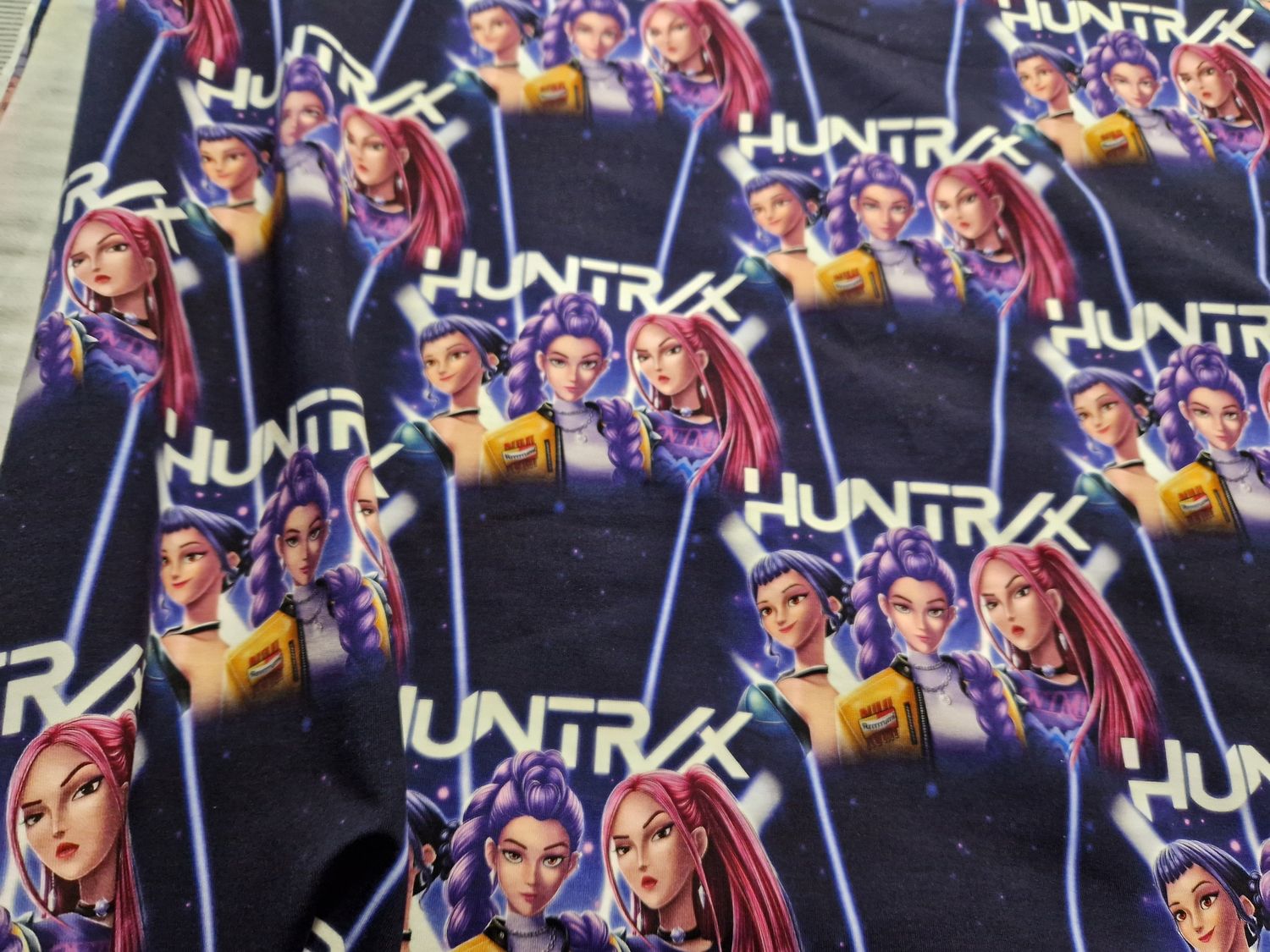 Sommersweat KPop 50cm x 180cm breit Sommersweat KPop 50cm x 180cm breit