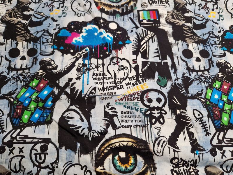 Sommersweat Graffity 50cm x 180cm breit