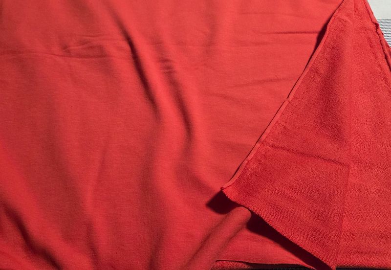 Sommersweat angeraut rot uni 50cm x 170cm breit Sommersweat angeraut rot uni 50cm x 170cm breit