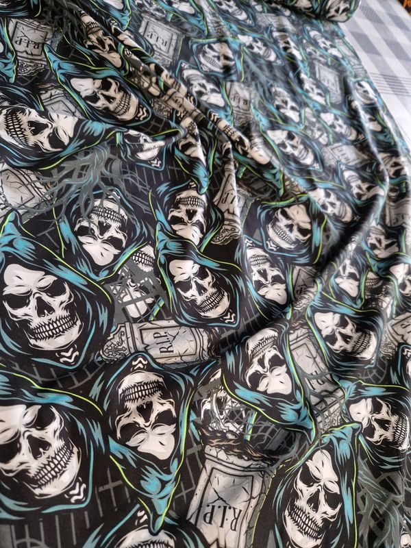 Jersey Digitaldruck Skulls Totenkopf 50cm x180cm breit
