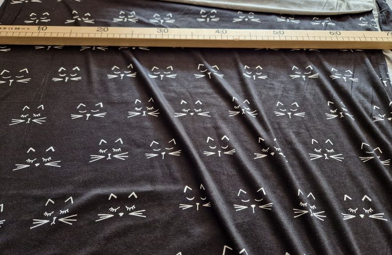 Jersey Viskose Katze schwarz 50cm x 150cm breit 