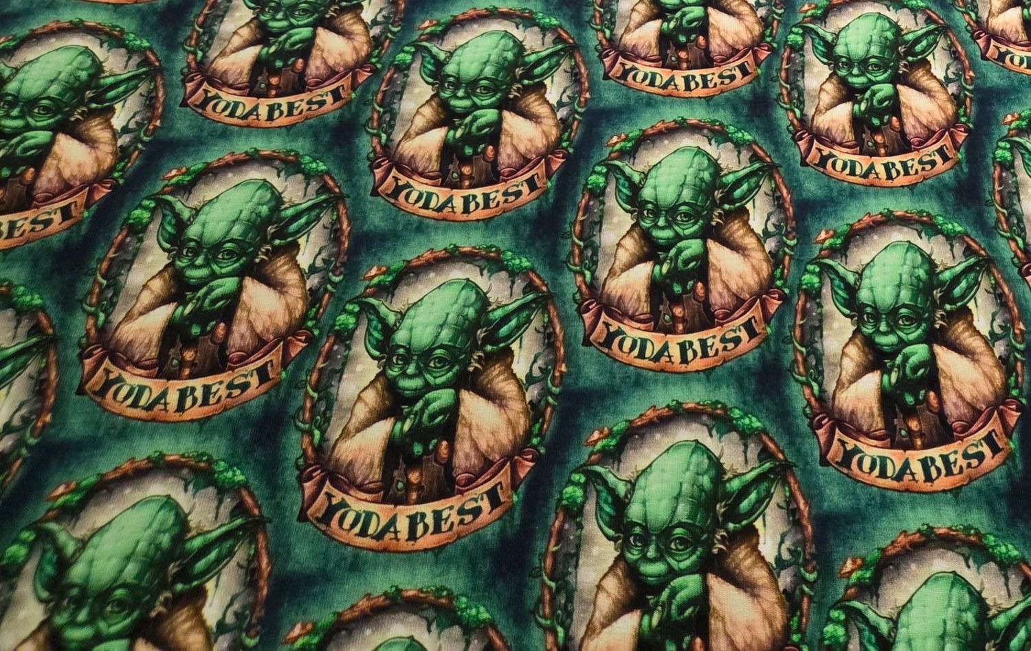 Sommersweat Yoda 50cm x 180cm breit Sommersweat Yoda 50cm x 180cm breit