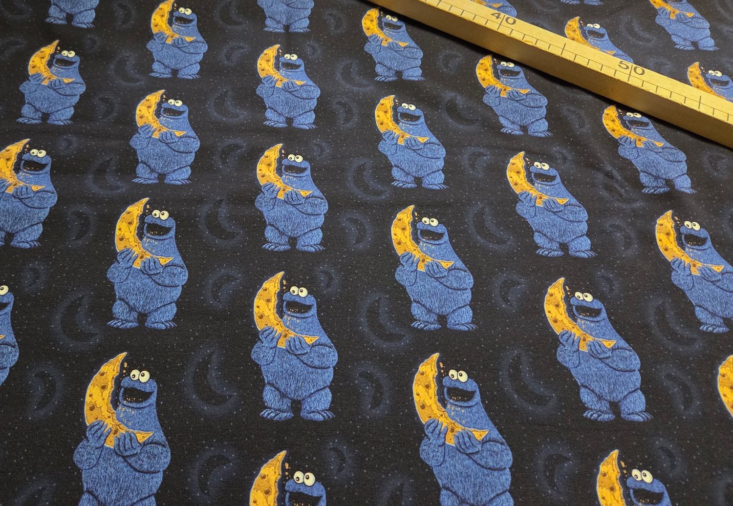 Sommersweat Krümelmonster 50cm x 180cm breit 