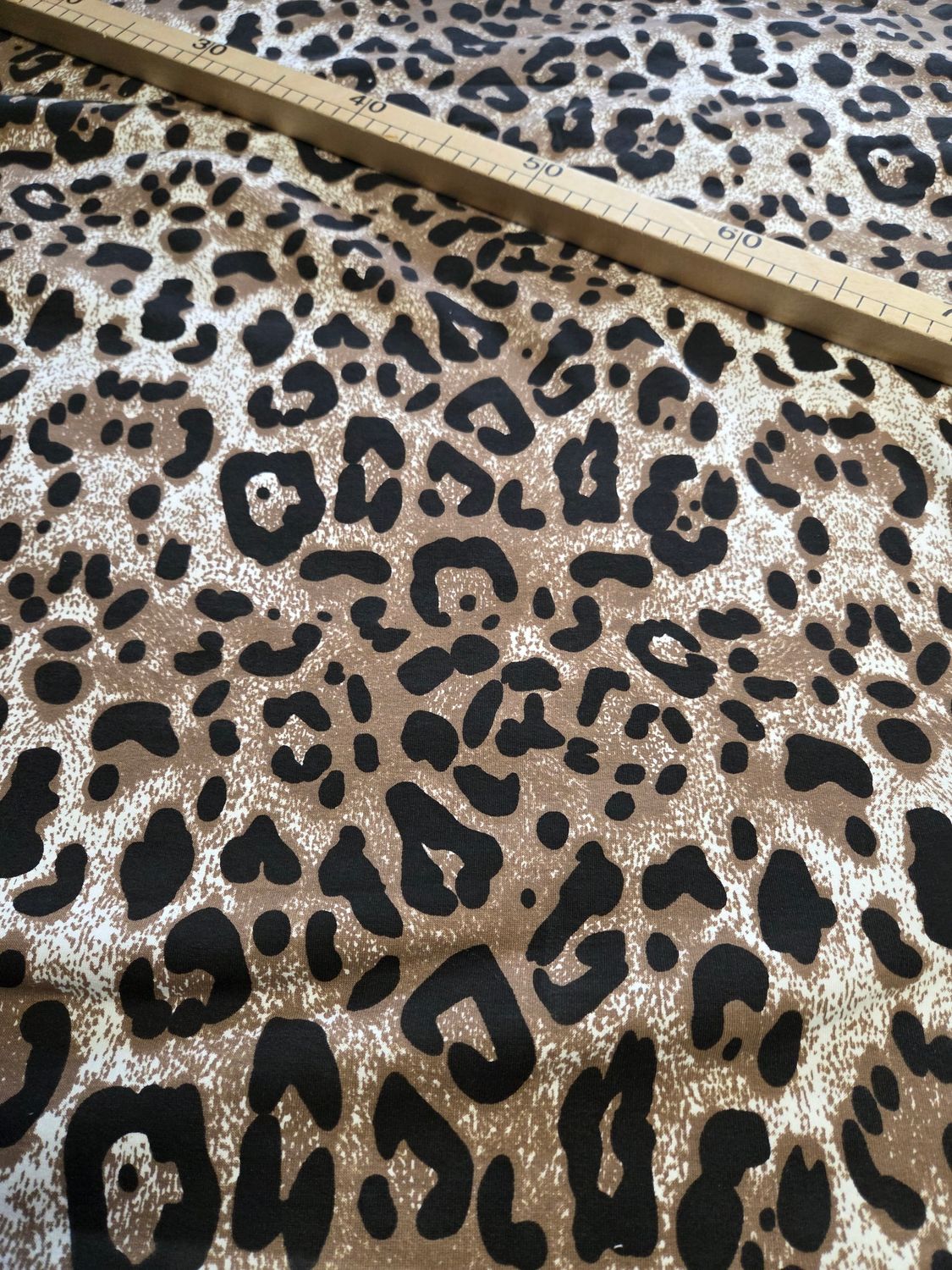 Sommersweat Leo Style 50cm x 160cm breit 