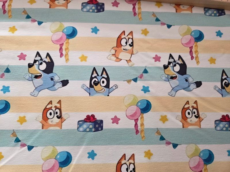 Sommersweat Bluey 50cm x 180cm breit Sommersweat Bluey 50cm x 180cm breit