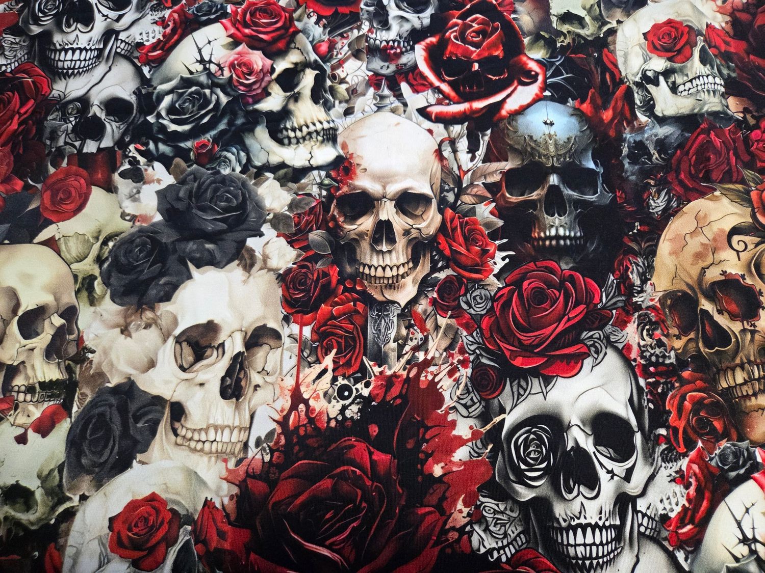 Sommersweat Skulls Totenkopf 50cm x 180cm breit 