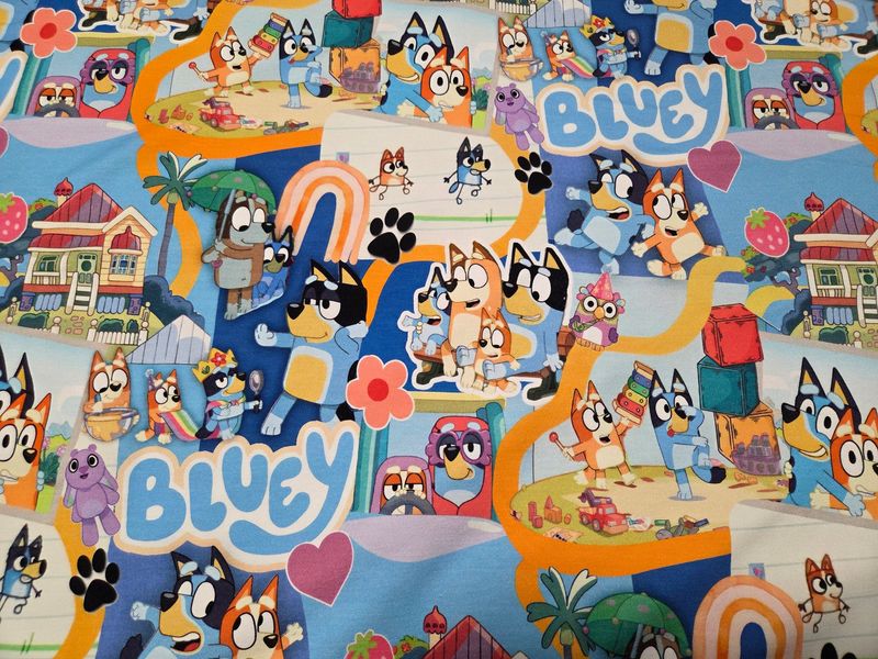 Sommersweat Bluey 50cm x 180cm breit Sommersweat Bluey 50cm x 180cm breit