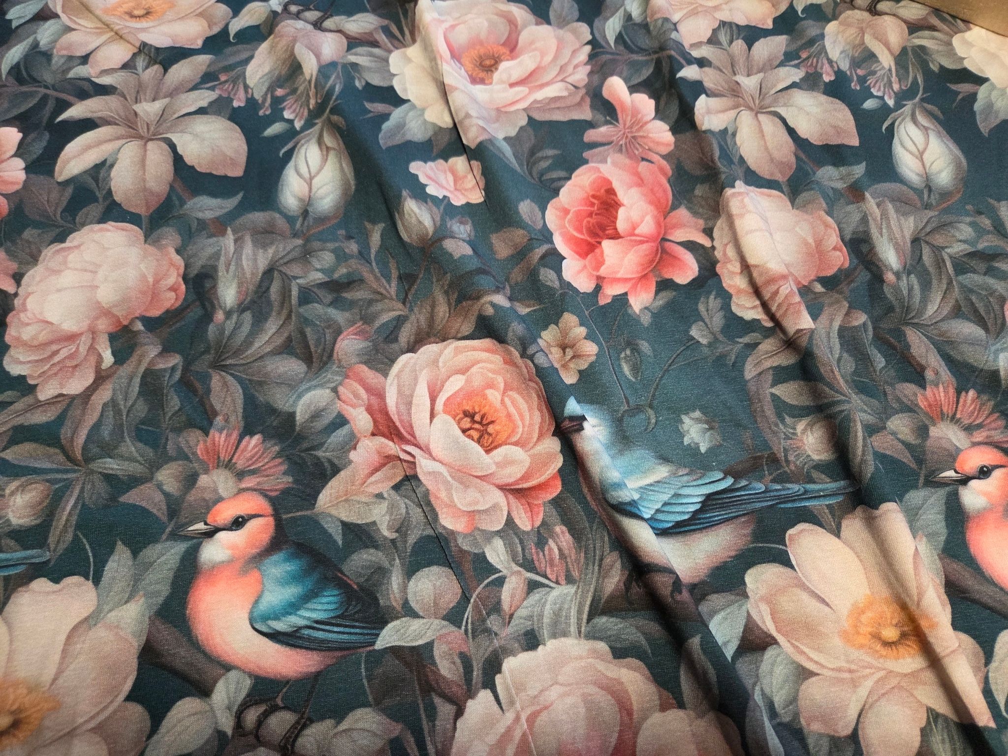 Jersey Vögel Blumen 50cm x150cm breit