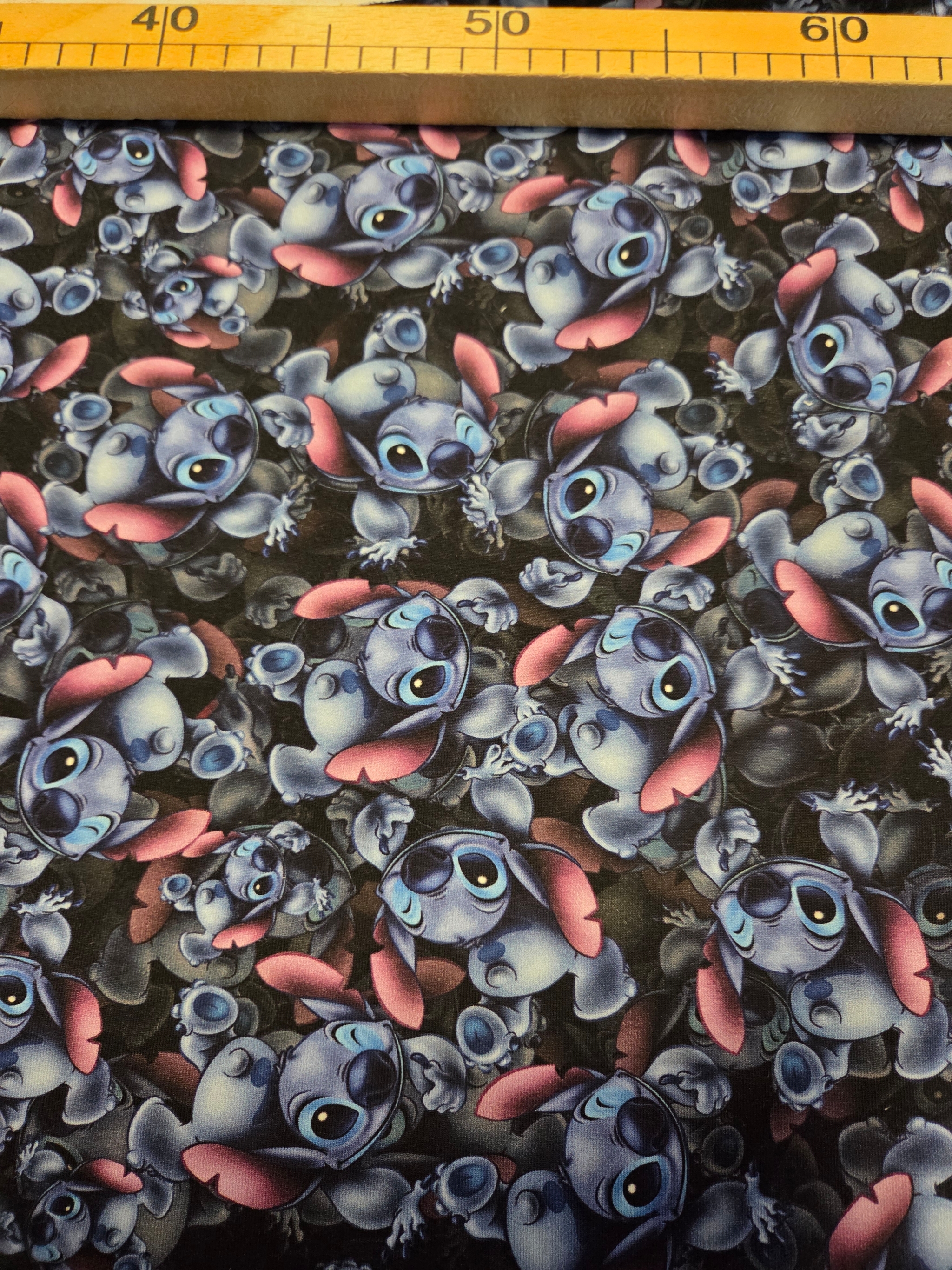 Sommersweat Stitch 40-45cm x 135cm breit