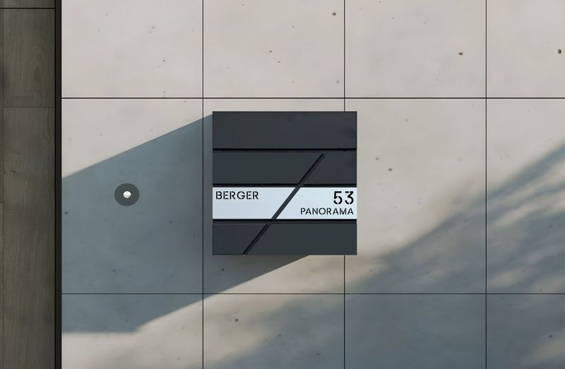 Diagonal STRIKE