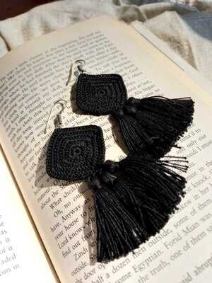 Crochet earrings - black tassel