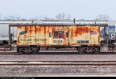 Chicago &amp; Northwestern CNW 11186 Steel Bay Window Caboose Weathered Walthers HO Scale Decal Set