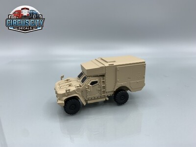 Painted Military Joint Light Tactical Vehicle​ JLTV Ambulance HO 1:87 Scale Model Built Up