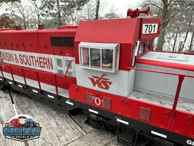 3 Pane All-Weather Windows GP7/9 GP38 SD40-2 G 1:29 Scale