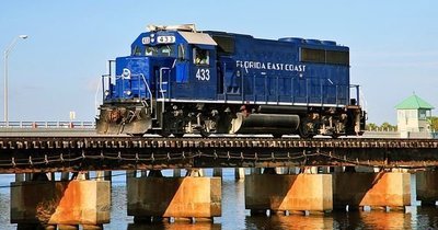 Florida East Coast FEC GP40-3 HO Scale Decal Set