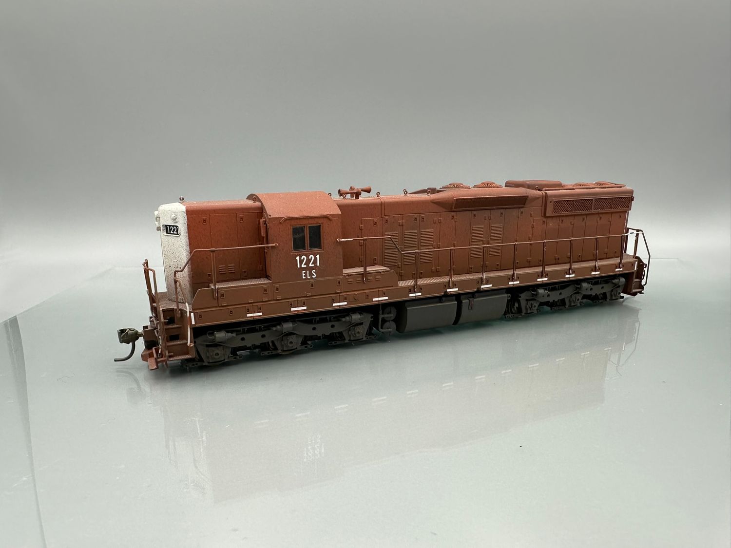 E&amp;LS #1221 SD9 P2K with DCC 1:87 Scale
