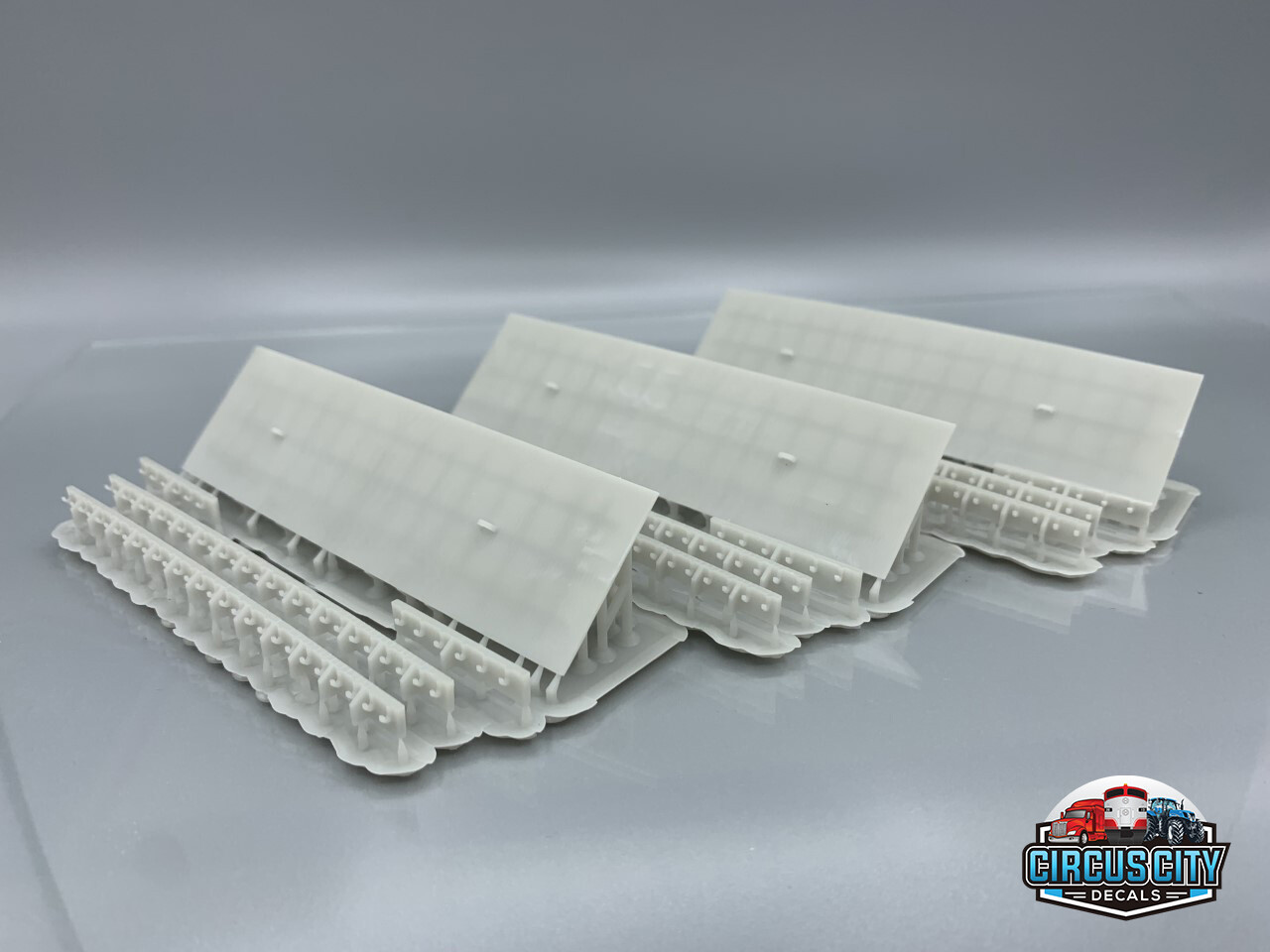 Great Lakes Ore Boat Hatch Covers with Sides S 1:64 Scale