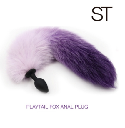 Play Tail Fox anal plug