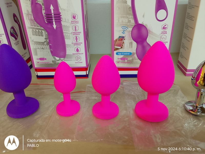 Plug anal silicona con joya L