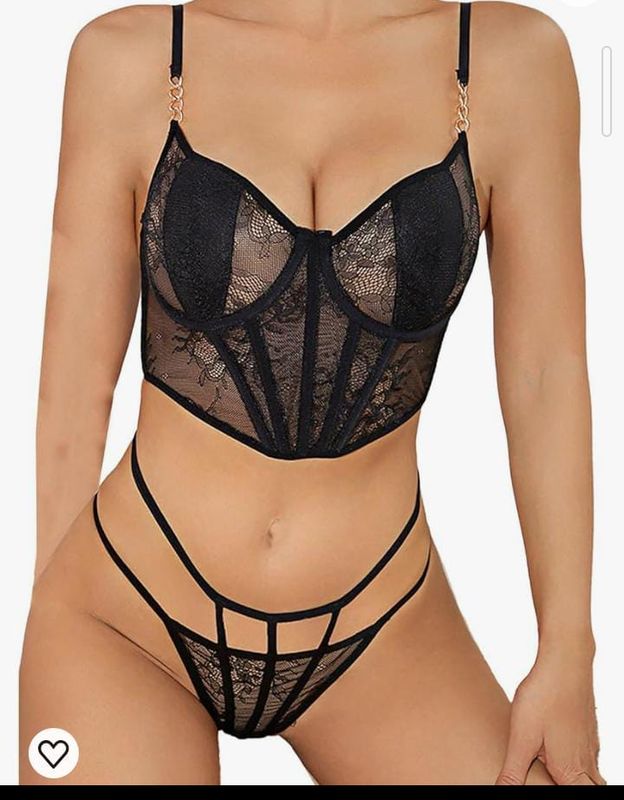 Conjunto corset con cadenas 2