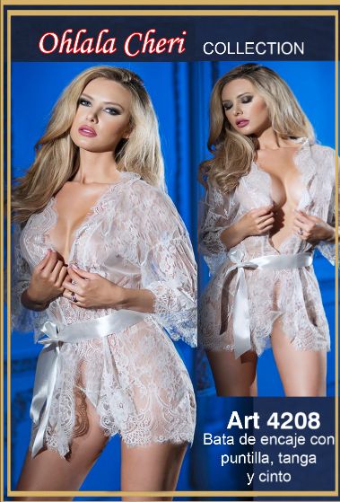Bata de encaje con puntilla, tanga y cinto