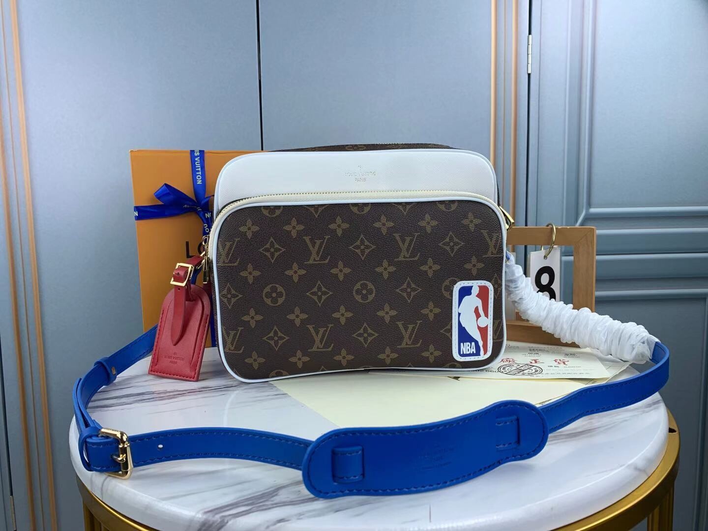 Tracolla NBA Louis Vuitton