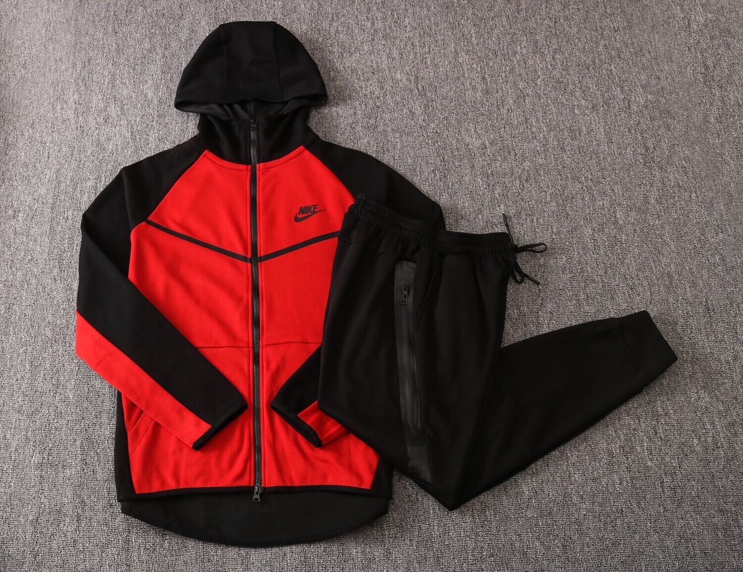nike tech fleece bianca