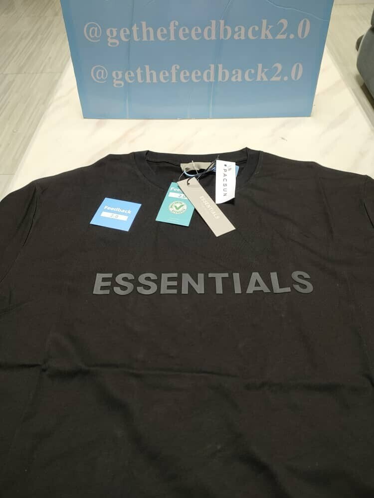 ESSENTIALS T-Shirt